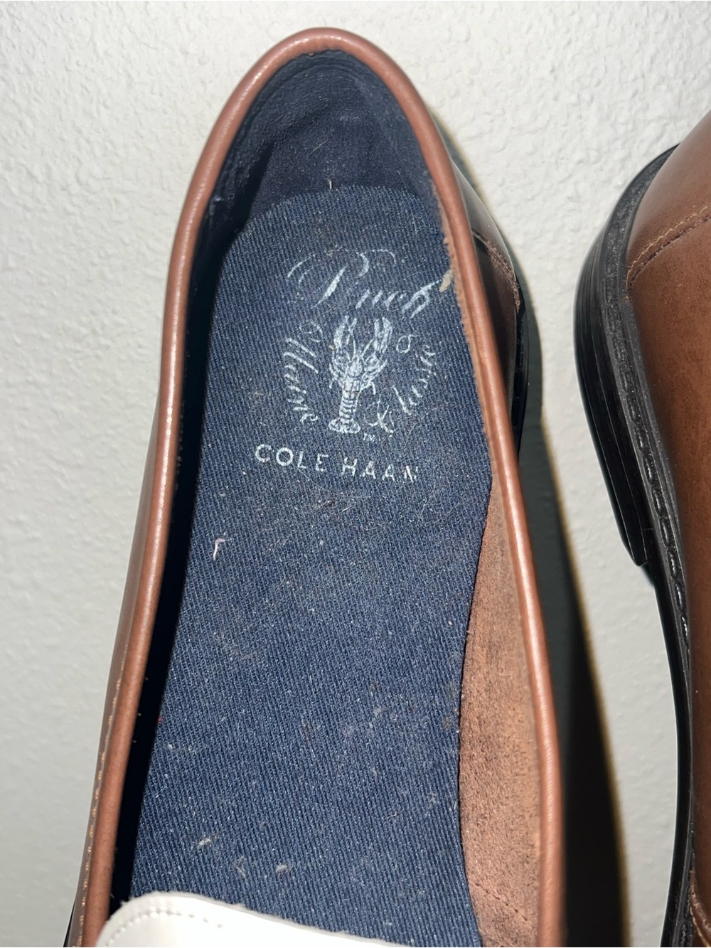 Cole Haan Pinch Women’s Brown White Leather Penny Loafers Preppy 9.5B - Picture 6 of 9